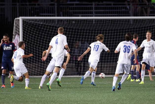 June 17, 2015: Charlotte Independence midfielder Jorge Herrera (10) reacts to his goal. The Charlotte Independence defeated the New England Revolution MLS Fussball Herren USA 1-0 in a fourth round Lamar Hunt US Open Cup match at Harvard s Soldiers Field Soccer Stadium SOCCER: JUN 17 US Open Cup - Fourth Round - Charlotte Independence at Revolution Icon482150617024 EDITORIAL USE ONLY