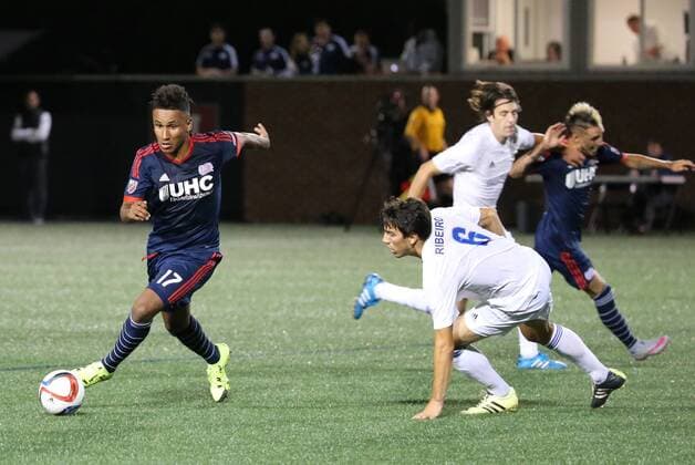 June 17, 2015: New England Revolution forward Juan Agudelo (17) gets around Charlotte Independence defender Andrew Ribeiro (6). The Charlotte Independence defeated the New England Revolution MLS Fussball Herren USA 1-0 in a fourth round Lamar Hunt US Open Cup match at Harvard s Soldiers Field Soccer Stadium SOCCER: JUN 17 US Open Cup - Fourth Round - Charlotte Independence at Revolution Icon482150617032 EDITORIAL USE ONLY