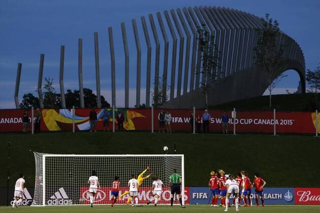 OTTAWA, June 17, 2015 -- A penalty kick for Spain in extra time bounces off the crossbar to end the FIFA Women s World Cup Group F match between South Korea and Spain at Lansdowne Stadium in Ottawa, Canada on June 17, 2015. South Korea beat Spain 2-1, allowing them to advance to the next round. ) (SP)CANADA-OTTAWA-FIFA WOMEN S WORLD CUP-SOUTH KOREA VS SPAIN DavidxKawai 
