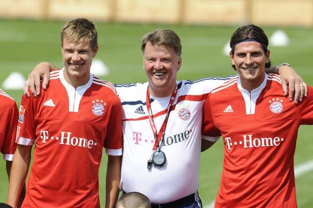 Fußball, Ger, 1. BL, Training FC Bayern München - Louis van Gaal, Holger Badstuber, Mario Gomez