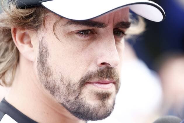Motorsports: FIA Formula One World Championship WM Weltmeisterschaft 2015, Grand Prix of Austria, 14 Fernando Alonso (ESP, McLaren Honda), xHOCHxZWEIx