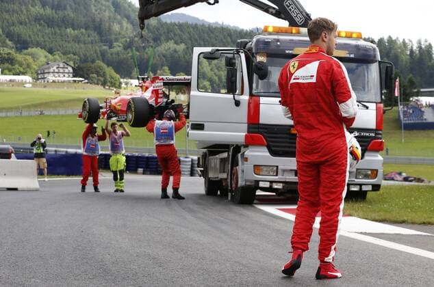 Motorsports: FIA Formula One World Championship WM Weltmeisterschaft 2015, Grand Prix of Austria, 5 Sebastian Vettel (GER, Scuderia Ferrari), xHOCHxZWEIx