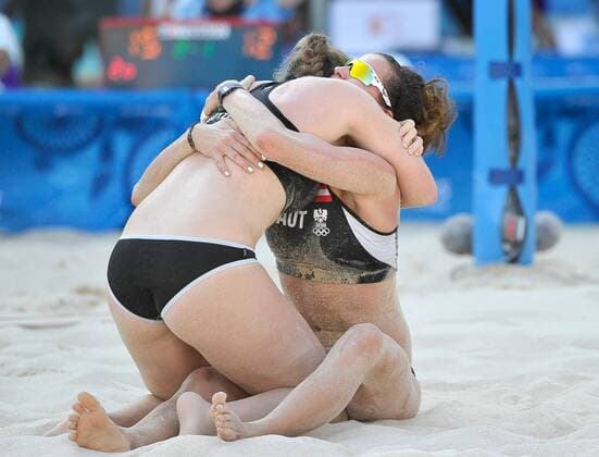 European Games Baku BAKU,AZERBAIJAN,19.JUN.15 - European Games Baku, Beach volleyball Beachvolleyball women. Image shows the rejoicing of Lena Maria Plesiutschnig and Katharina Schuetzenhoefer (AUT). GEPAxpictures xM.xHoermandinger