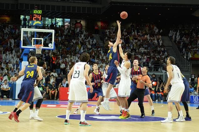 Aktuell Basketball, Spanien, Finale, Real Madrid - FC Barcelona ESPANA - MADRID 19 JUN: Primer partido baloncesto playoff final, Liga Endesa 2014 15, Bayclard (Madrid). 19 de Junio de 2015 (Madrid). (Isa Saiz Cordon Press). 