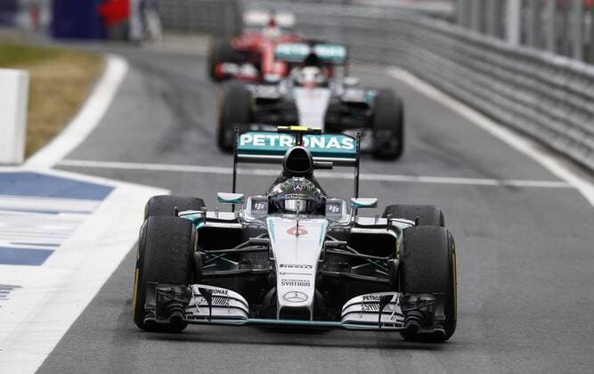 Motorsports: FIA Formula One World Championship WM Weltmeisterschaft 2015, Grand Prix of Austria, 6 Nico Rosberg (GER, Mercedes AMG Petronas Formula One Team), xHOCHxZWEIx