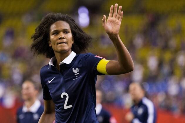 June 21, 2015 : France defender Wendie Renard 2 acknowledge the crowd during the 2015 FIFA Women s World Cup Round of 16 match between France and Korea at the Olympic Stadium in Montreal, Quebec, Canada. SOCCER: JUN 21 FIFA Women s World Cup - Round of 16 - France v Korea Icon15062127 EDITORIAL USE ONLY