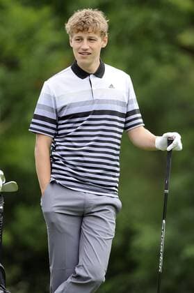 Aktuell Golf, ProAm beim BMW International Open in München Eichenried Saenger Tim BENDZKO,Aktion,Einzelbild, angeschnittenes Einzelmotiv,Halbfigur,halbe Figur. ProAm ,GOLF,BMW International Open 2015 am 24.06.2015 in Muenchen Eichenried.