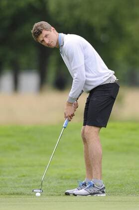 Aktuell Golf, ProAm beim BMW International Open in München Eichenried Thomas MUELLER (MÜLLER,Bayern Muenchen),Aktion,Einzelaktion,Einzelbild, Freisteller,Ganzkoerperaufnahme,ganze Figur. ProAm ,GOLF,BMW International Open 2015 am 24.06.2015 in Muenchen Eichenried.