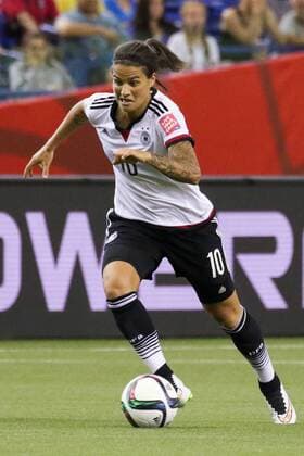Dzsenifer Marozsan (Deutschland), Freisteller, Einzelbild, Aktion, Action, Fussball, FIFA Frauen-WM 2015, Deutschland - Frankreich, xozx