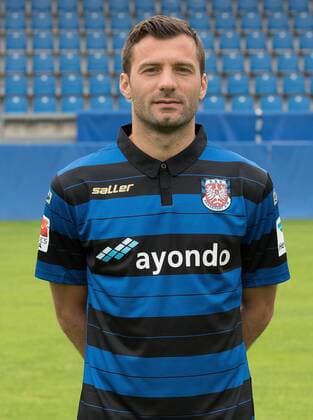27.06.2015, xfux, Fussball 2.Bundesliga, FSV Frankfurt Fototermin, v.l. Porträttermin 2015 2016 Edmond Kapllani (FSV Frankfurt) Portrait
