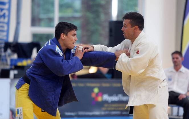 KSV Esslingen Deutschland, Esslingen, 27.06.2015, Judo, Bundesliga, KSV Esslingen - JC Leipzig: v.l. Rene Schneider (KSV Esslingen), Costel Dancuela (JC Leipzig).