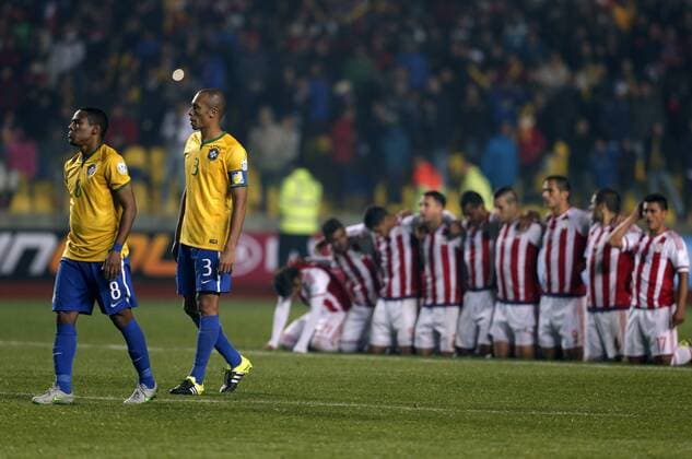 Brazil s players react after the penalty shootout during a quarter-final match between Brazil and Paraguay in Concepcion, Chile, June 27, 2015. Paraguay defeated Brazil 4-3 on penalties after a 1-1 draw thus qualified to the semi-final round. ) (vf) (SP)CHILE-CONCEPCION-AMERICAN CUP-BRAZIL VS PARAGUAY GuillermoxArias 