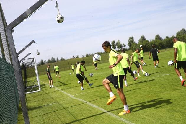 Renato Civelli FOOTBALL : Reprise Entrainement LOSC - 29 06 2015 GwendolineLeGoff Panoramic 