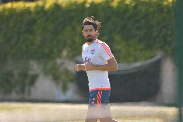 Milan Bisevac FOOTBALL : Trainingsauftakt Olympique Lyon - Ligue 1 - 30 06 2015 FredericChambert 