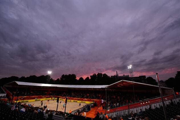 Aktuell Beachvolleyball WM, Sportstätte in Den Haag 28.06.2015, Den Haag, Hofvijver Stadion World Championships Weltmeisterschaft 2015, Vorrunde Übersicht Uebersicht Hofvijver Stadion Feature