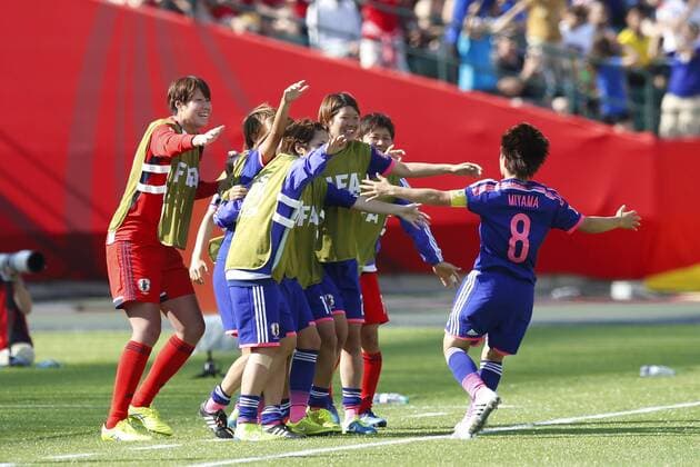 Aya Miyama (JPN), JULY 1, 2015 - Football Soccer : Aya Miyama of Japan celebates scoring the opening goal from a penalty shot with her teammate during the FIFA Women s World Cup Canada 2015 Semi-final match between Japan 2-1 England at Commonwealth Stadium in Edmonton, Canada. Noxthirdxpartyxsales  (jwhb006357)