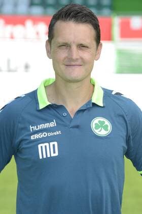 02.07.2015 - SpVgg Greuther Fürth Fuerth - 2. Fußball Bundesliga - Saison 2015 2016 - Fototermin Fotoshooting Porträttermin Portraittermin - - - Einzelfoto Kopfbild Portrait Porträt - Dr. Manfred Düring Duering (Athletik-Trainer SpVgg Greuther Fürth )