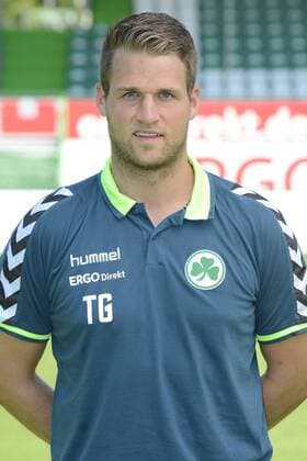 02.07.2015 - SpVgg Greuther Fürth Fuerth - 2. Fußball Bundesliga - Saison 2015 2016 - Fototermin Fotoshooting Porträttermin Portraittermin - - - Einzelfoto Kopfbild Portrait Porträt - Tobias Gitschier (Co-Trainer SpVgg Greuther Fürth )