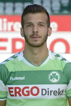 02.07.2015 - SpVgg Greuther Fürth Fuerth - 2. Fußball Bundesliga - Saison 2015 2016 - Fototermin Fotoshooting - - - Einzelfoto Kopfbild Portrait Porträt - Zlatko Tripic (17, SpVgg Greuther Fürth )