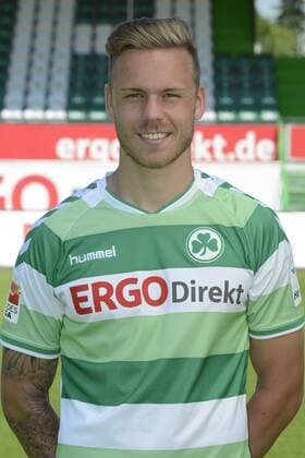 02.07.2015 - SpVgg Greuther Fürth Fuerth - 2. Fußball Bundesliga - Saison 2015 2016 - Fototermin Fotoshooting Porträttermin Portraittermin - - - Einzelfoto Kopfbild Portrait Porträt - Marcel Franke (28, SpVgg Greuther Fürth )