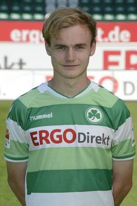 02.07.2015 - SpVgg Greuther Fürth Fuerth - 2. Fußball Bundesliga - Saison 2015 2016 - Fototermin Fotoshooting Porträttermin Portraittermin - - - Einzelfoto Kopfbild Portrait Porträt - Tim Bodenröder Bodenroeder (38, SpVgg Greuther Fürth )
