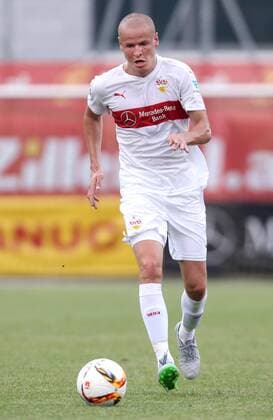 Mayrhofen Fußball VfB Stuttgart Trainingslager in Mayrhofen im Zillertal, Adam Hlousek (VfB)