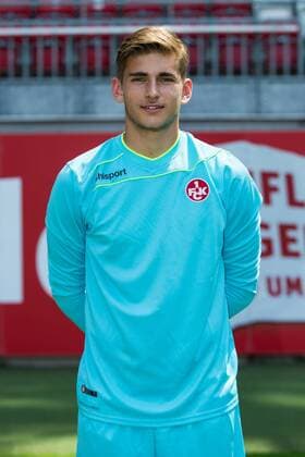 Kaiserslautern Julian Pollersbeck (1.FC Kaiserslautern) Fussball, 2. Bundesliga, Porträttermin, 1.FC Kaiserslautern, 03.07.2015 , Copyright: Neis Eibner-Pressefoto EP_ANS