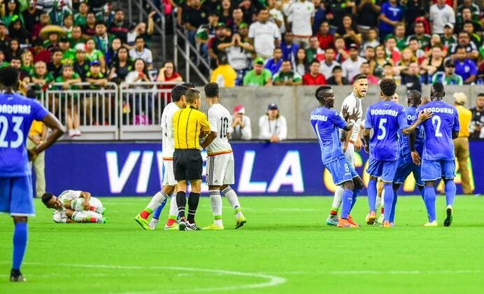 July 1, 2015: Tempers flared late in the match during the Mexico vs Honduras soccer match at NRG Stadium, Houston, Texas. SOCCER: JUL 01 Mexico v Honduras Icon150701048 EDITORIAL USE ONLY