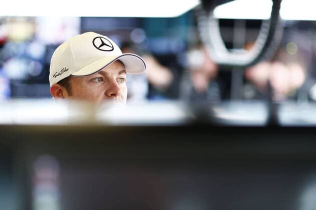 Motorsports: FIA Formula One World Championship WM Weltmeisterschaft 2015, Grand Prix of Great Britain, 6 Nico Rosberg (GER, Mercedes AMG Petronas Formula One Team), xHOCHxZWEIx