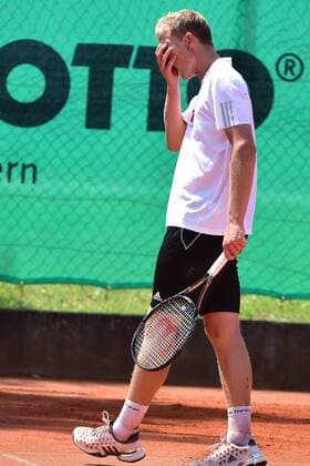 05.07.2015 - Tennis - 1. Tennis Bundesliga 2015 - 01. Spieltag: 1. FC Nürnberg - TC Blau Weiß Halle - - Johannes Härteis ( 1.FC Nürnberg FCN ) unzufrieden