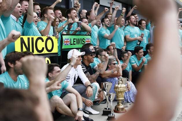Motorsports: FIA Formula One World Championship WM Weltmeisterschaft 2015, Grand Prix of Great Britain, 6 Nico Rosberg (GER, Mercedes AMG Petronas Formula One Team), 44 Lewis Hamilton (GBR, Mercedes AMG Petronas Formula One Team), xHOCHxZWEIx