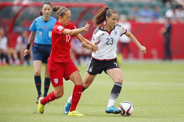 (L-R) Jo Potter (ENG), Sara Dabritz (GER), JULY 4, 2015 - Football Soccer : FIFA Women s World Cup Canada 2015 third place match between Germany 0-1 England at Commonwealth Stadium in Edmonton, Canada. NOxTHIRDxPARTYxSALES.  (qdwa041738)