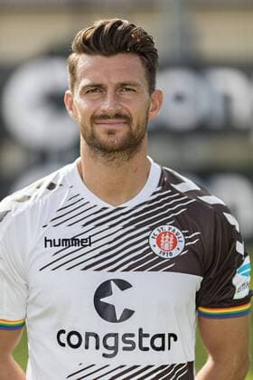Enis Alushi (FC St.Pauli) 04.07.2015, Hamburg.
