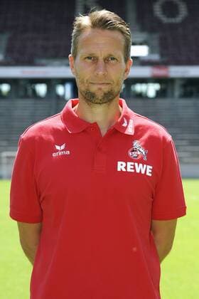 Fussball, Bundesliga, Deutschland, Herren, Porträttermin Saison 2015 2016; 1. FC Köln: Torwarttrainer Alexander Bade (FC Köln). Einzelbild, Portrait, Porträt.