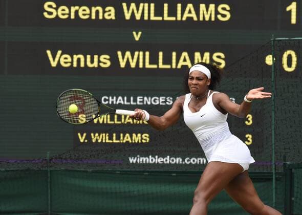 Tennis - 2015 Wimbledon Championships - Week Two, DAY 7 Monday Women s Singles, fourth Round Serena Williams (USA) vs. Venus Williams (USA) Serena Williams on Centre Court COLORSPORT ANDREW COWIE 