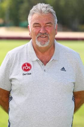 06.07.2015 - Fussball - 2. Fussball-Bundesliga - Saison 2015 2016 - 1. FC Nürnberg Nuernberg FCN - Fototermin Fotoshooting Porträttermin Portraittermin - JüRa - - Einzelfoto Kopfbild Porträt Portrait - Günter Guenter Chicco Vogt (Zeugwart 1.FC Nürnberg FCN )