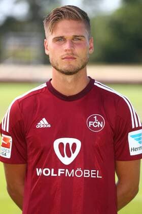 06.07.2015 - Fussball - 2. Fussball-Bundesliga - Saison 2015 2016 - 1. FC Nürnberg Nuernberg FCN - Fototermin Fotoshooting Porträttermin Portraittermin - JüRa - - Einzelfoto Kopfbild Porträt Portrait - Rurik Gislason (19, 1. FC Nürnberg FCN )