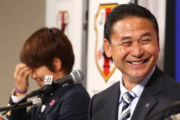 (L-R) Aya Miyama, Norio Sasaki (JPN), JULY 7, 2015 - Football Soccer : Japanese women s national football team head coach Norio Sasaki attends a press conference PK Pressekonferenz after arriving in Chiba, Japan. Japan lost the FIFA Women s World Cup Canada 2015 Final match against United States on July 5. NoxThirdxPartyxSales  (hnna015251)