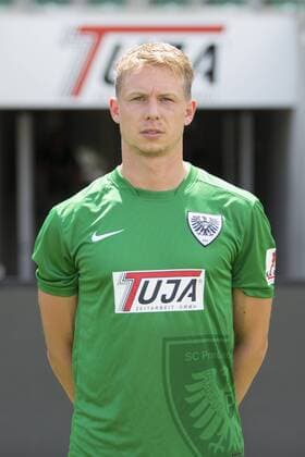 Muenster, Deutschland 07. Juli 2015: Mannschaftsfoto 15 16 - SC Preussen Muenster Kevin Schöneberg Schoeneberg (6 SC Preussen Muenster) rp