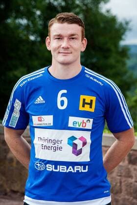 PRESSETERMIN THSV EISENACH 08 07 2015 - Eisenach: Die 1. Bundesliga Mannschaft des ThSV Eisenach zum Pressetermin am 8. Juli 2015 auf der Wartburg. Im Foto: Adrian Wöhler 6 (ThSV Eisenach)