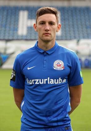 Christian Bickel Einzelbild Portrait Portraet Porträt Oberkoerper Oberkörper Hochformat Fußball Fussball dritte 3. Liga Fototermin Porträtermin 2015 2016 Saison 2015 2016 08.07.2015 FC Hansa Rostock