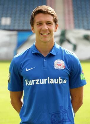 Markus Groeger Gröger Einzelbild Portrait Portraet Porträt Oberkoerper Oberkörper Hochformat Fußball Fussball dritte 3. Liga Fototermin Porträtermin 2015 2016 Saison 2015 2016 08.07.2015 FC Hansa Rostock