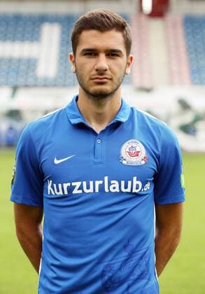 Hasan Uelker Ülker Einzelbild Portrait Portraet Porträt Oberkoerper Oberkörper Hochformat Fußball Fussball dritte 3. Liga Fototermin Porträtermin 2015 2016 Saison 2015 2016 08.07.2015 FC Hansa Rostock