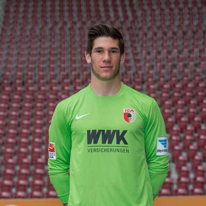 Yannik Oettl (Torwart FC Augsburg 28), FC Augsburg, Porträttermin 2015 2016