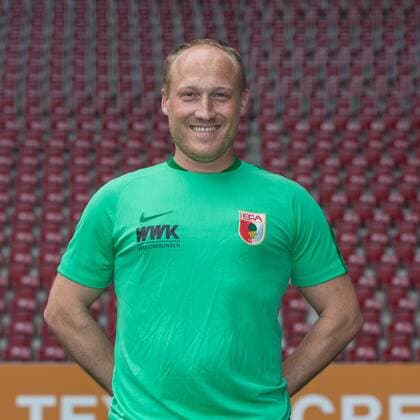 Dr. Peter Stiller (Mannschaftsarzt FC Augsburg), FC Augsburg, Porträttermin 2015 2016