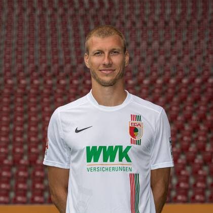 Ragnar Klavan (FC Augsburg 5), FC Augsburg, Porträttermin 2015 2016