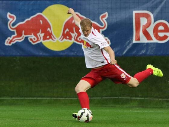 Schladming 08.07.2015, Athletic Area, Schladming, AUT, Testspiel, FC Red Bull Salzburg vs West Bromwich Albion, im Bild Martin Hinteregger (FC Red Bull Salzburg, 36) during a International Friendly Länderspiel football match between FC Red Bull Salzburg and West Bromwich Albion at the Athletic Area, Schladming, Austria on 2015 07 08.  EP_mhu  