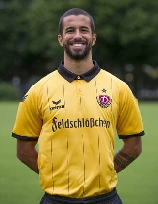 Fussball, 3. Liga, Saison 2015 2016, SG Dynamo Dresden, Porträt Termin, Donnerstag (09.07.2015). Dresdens Nils Teixeira.