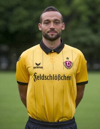 Fussball, 3. Liga, Saison 2015 2016, SG Dynamo Dresden, Porträt Termin, Donnerstag (09.07.2015). Dresdens Fabian Müller.