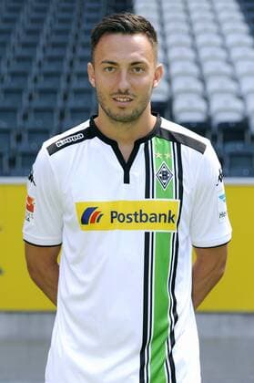 Fussball, Bundesliga, Deutschland, Herren, Porträttermin Saison 2015 2016; Bor. Mönchengladbach: Josip Drmic (Mgladbach). Einzelbild, Portrait, Porträt.